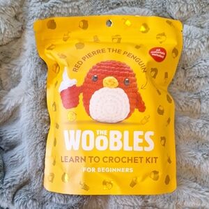 NEW UNOPENED The Woobles Red Pierre The Penguin Crochet Kit